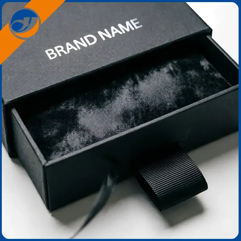 Luxuriöse Krawattenschachtel